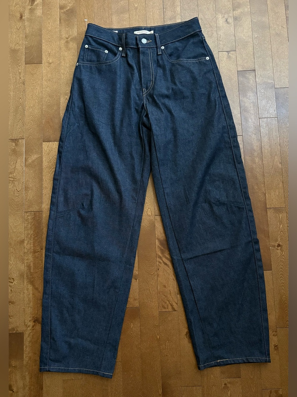 Levi's Baggy Dad Barrel Jeans Dark Wash Raw Indigo Denim – Size W27 L32 (Irreg)